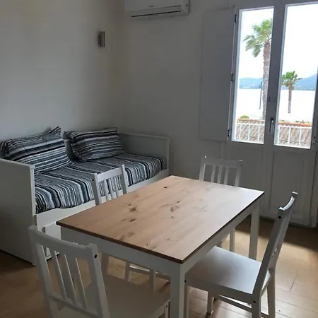 La Finestra Sul Porto גולפו אראנצ'י