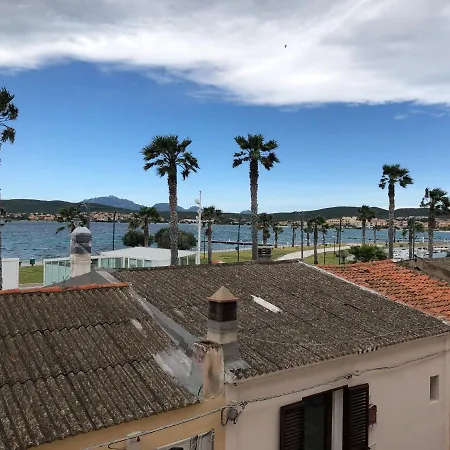 La Finestra Sul Porto Lägenhet *