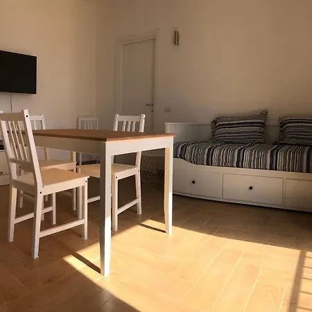 Apartment La Finestra Sul Porto *